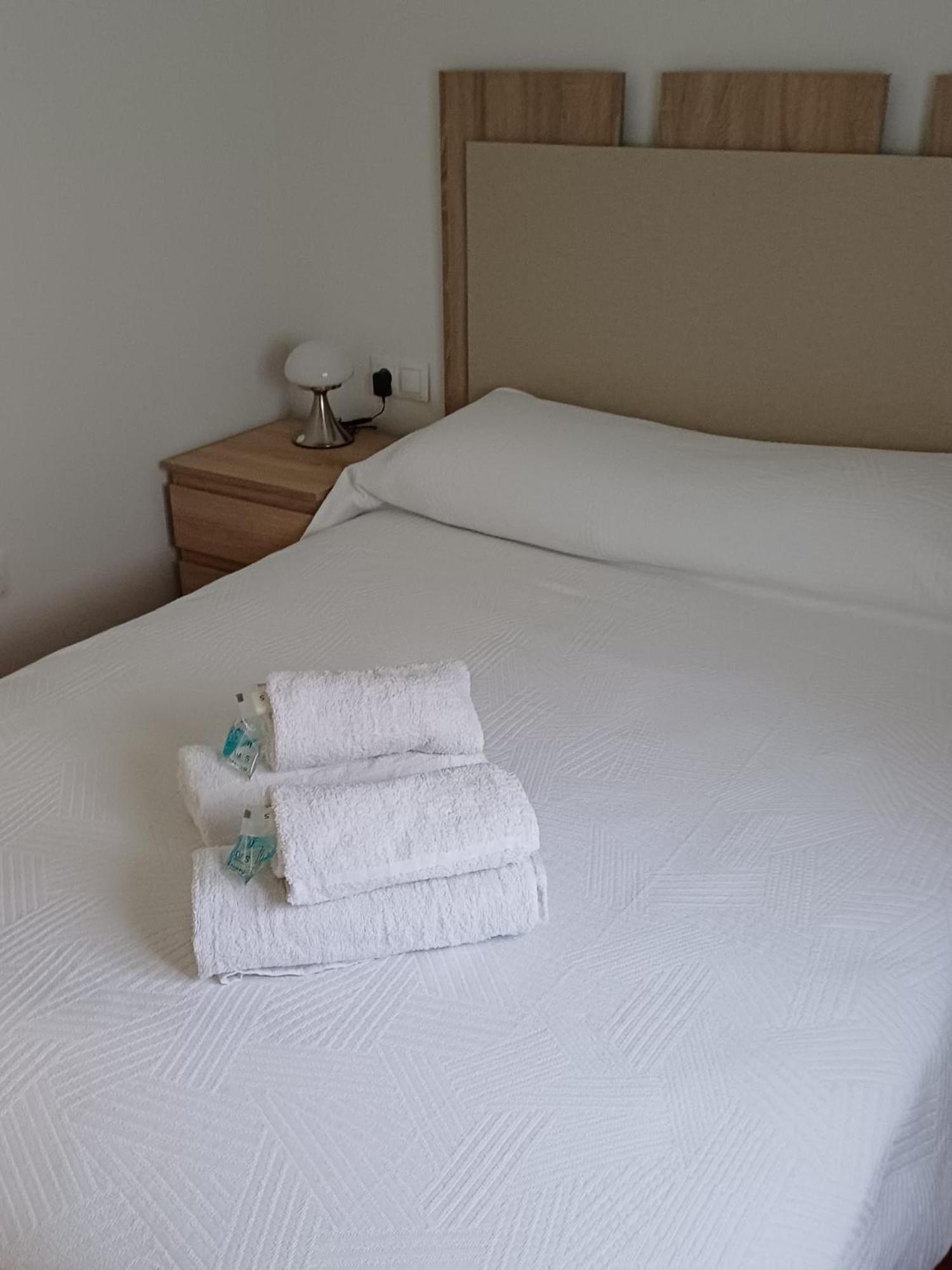 Lyrioshomes Apartamento Filpo Rojas , Sevilla Екстер'єр фото