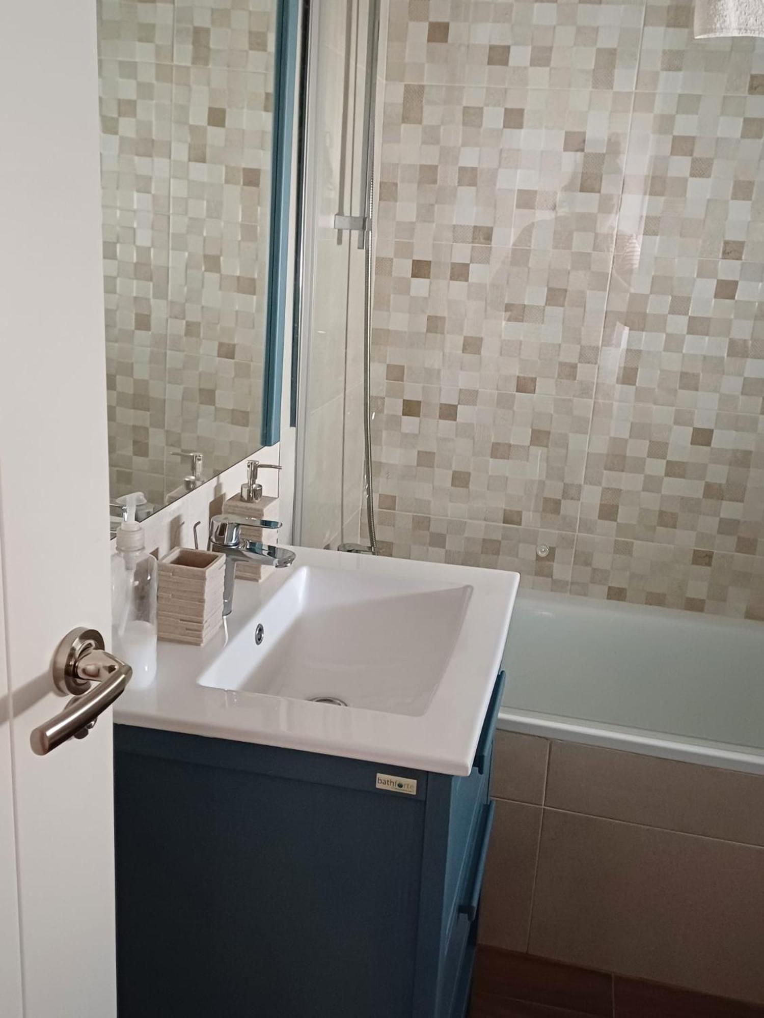 Lyrioshomes Apartamento Filpo Rojas , Sevilla Екстер'єр фото